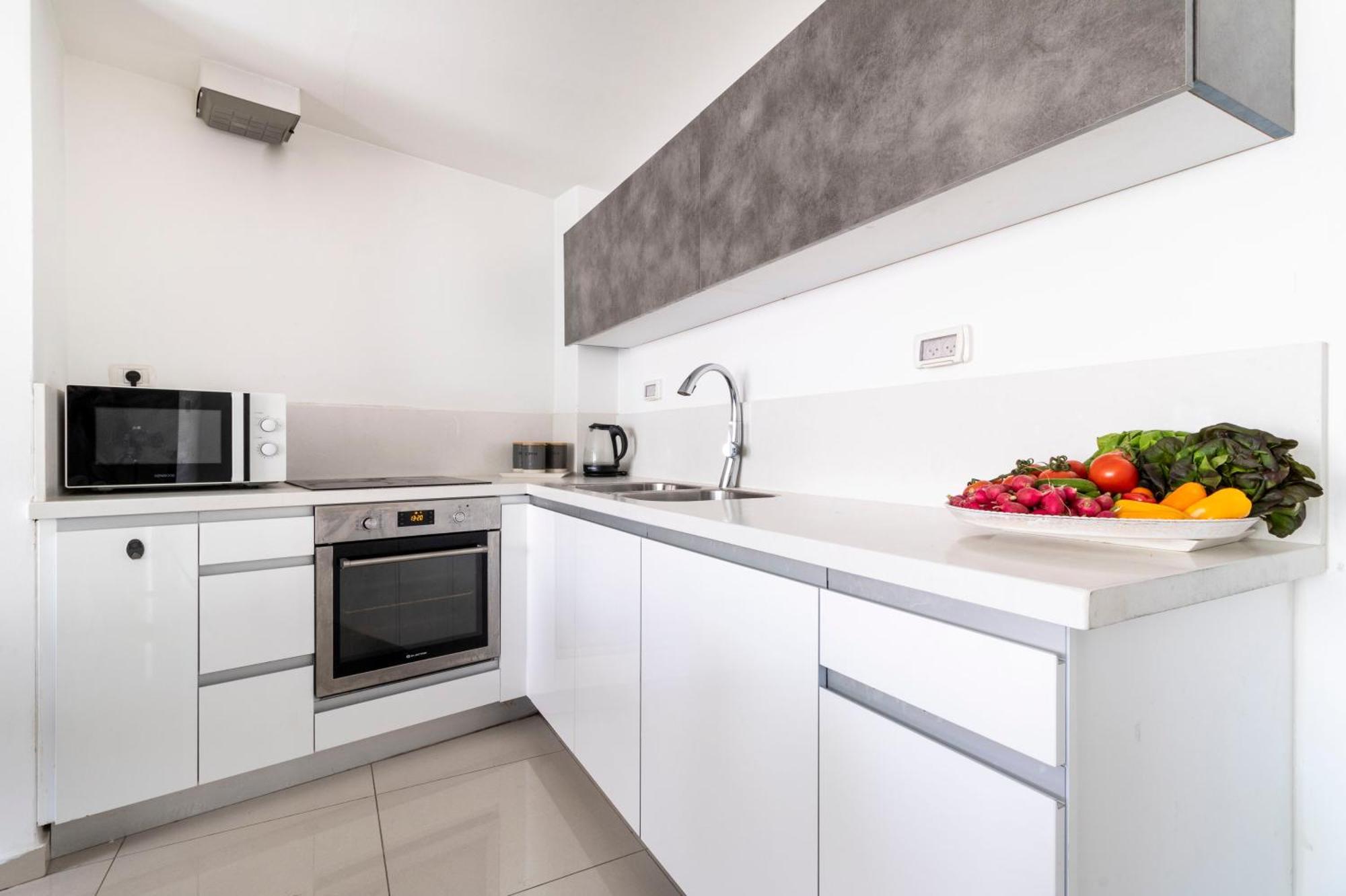 Stylish 1 Bedrooms Parking At City Gate Йерусалим Екстериор снимка
