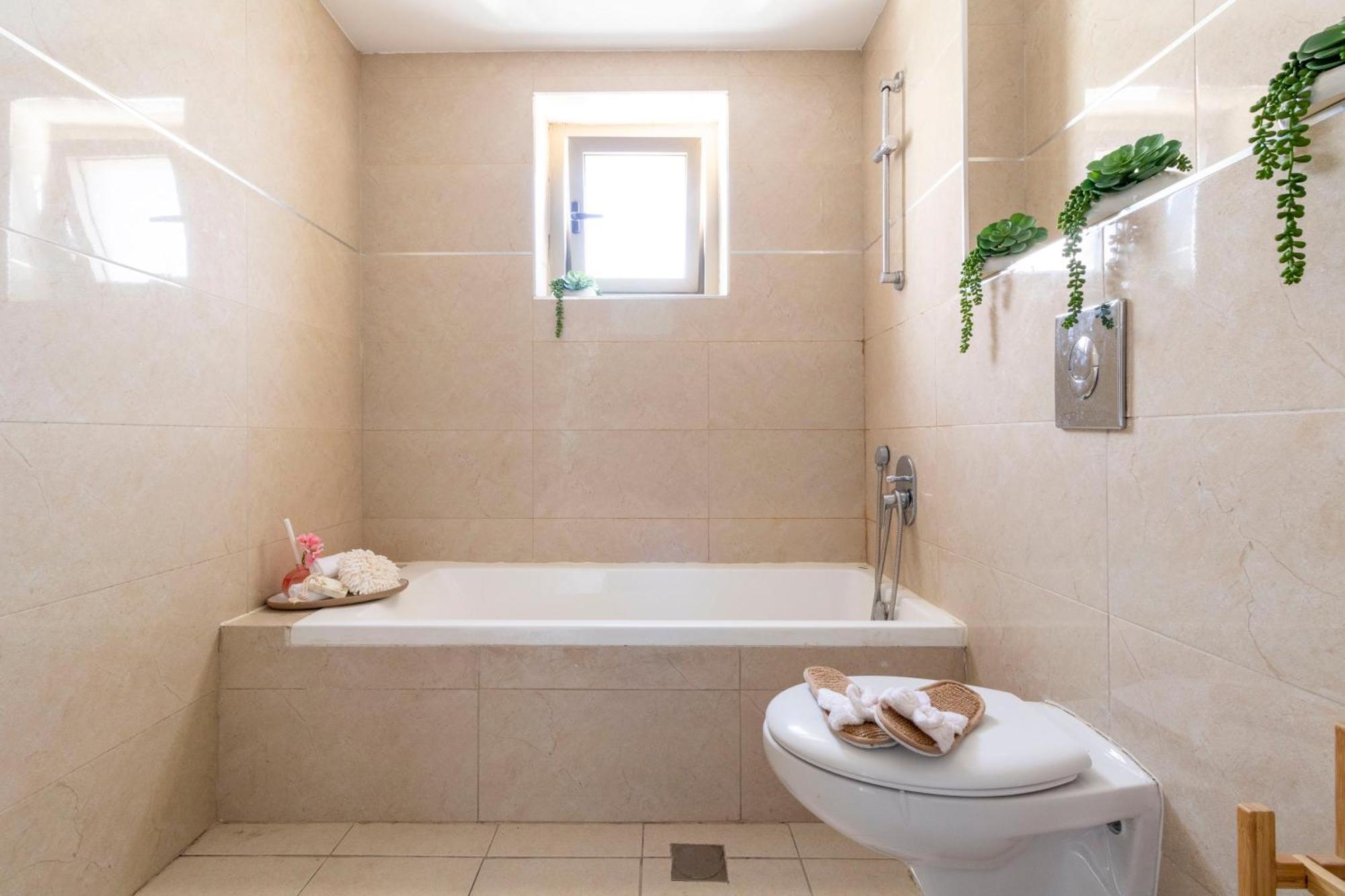 Stylish 1 Bedrooms Parking At City Gate Йерусалим Екстериор снимка